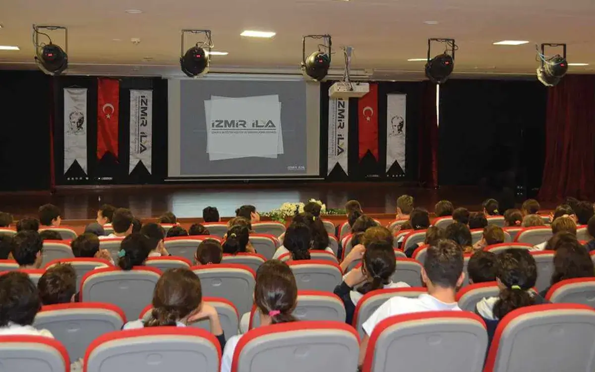 Okulda eğitim semineri