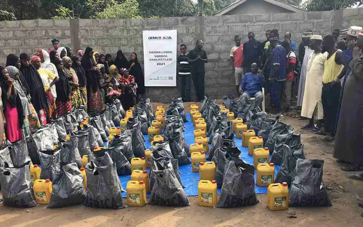 Sierra Leone gıda paketi dağıtımı